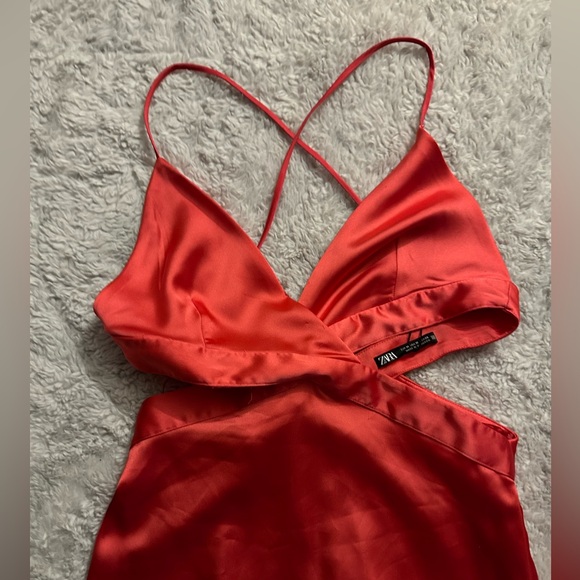 Zara Pink Satin Dress - Picture 3 of 4